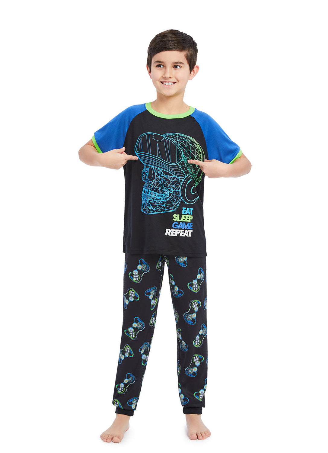 Boy wearing Pajama Set Gamer, t-shirt (black & blue) with print and pants (black) with print
