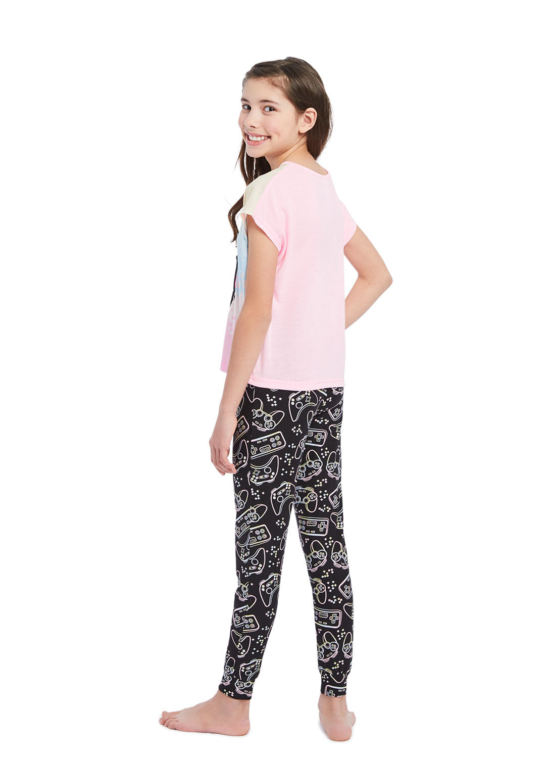 Back view Girl wearing Pj set Gamer, t-shirt (pink) with print and pants (black) with print