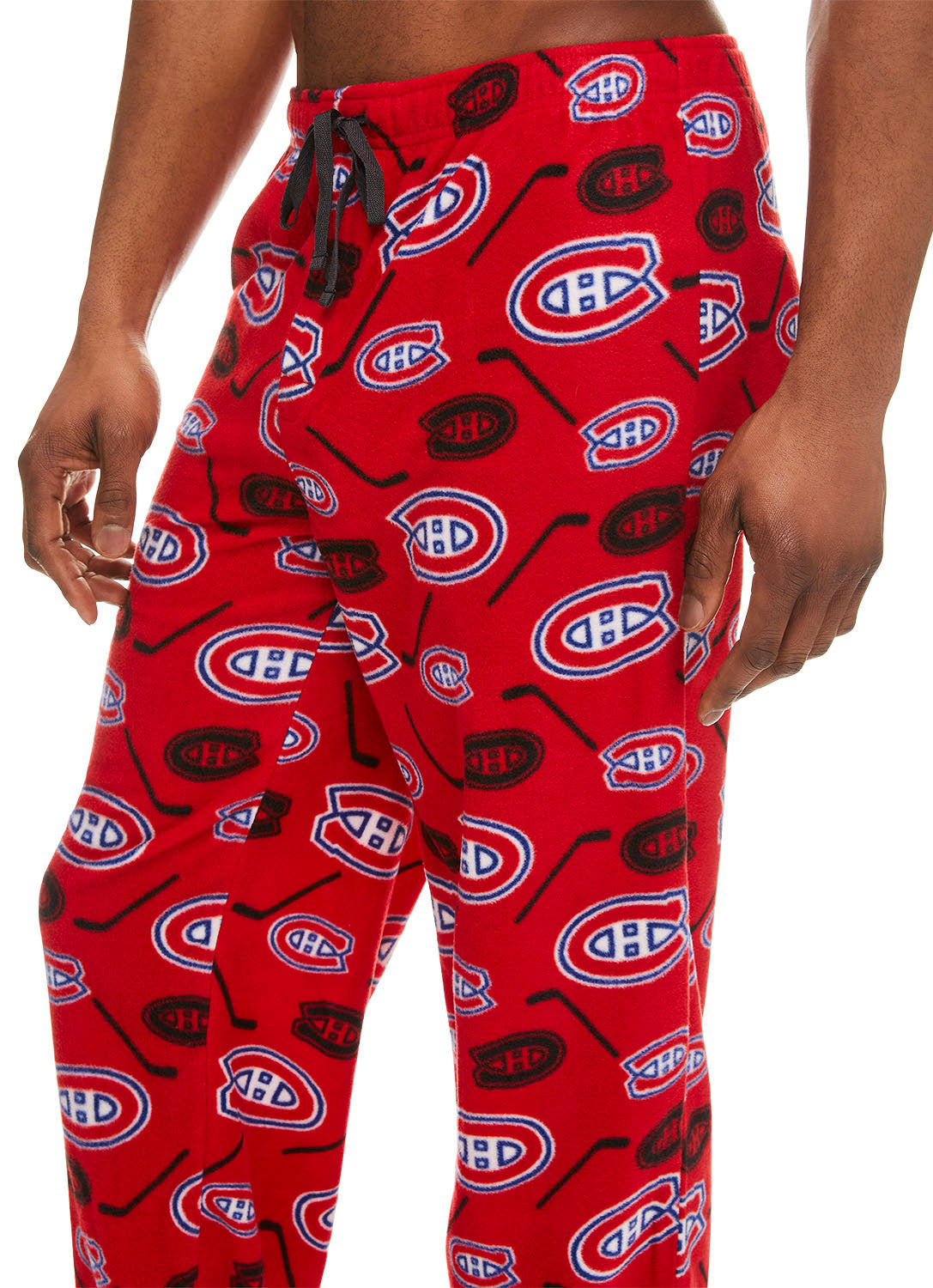 Detail Man wearing Sleep Pant Canadiens print logo (Red)