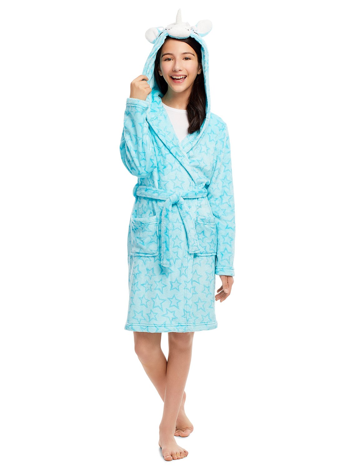 Girl wearing Blue with stars pattern Plush Sleep Robe